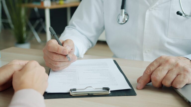Dossier médical pour comprendre les souffrances endurées après un accident corporel
